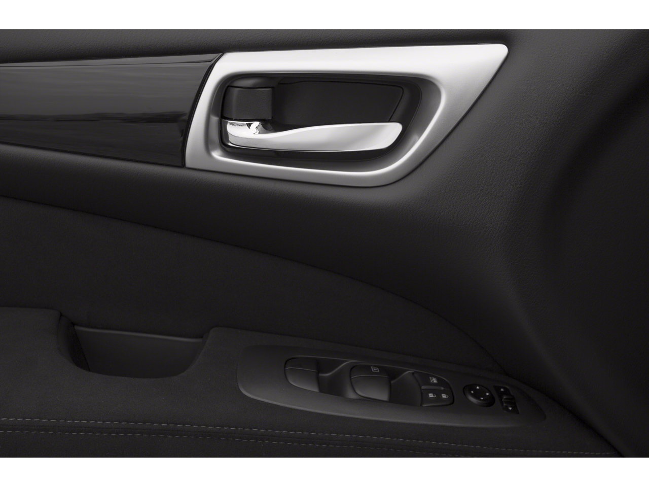 2015 Nissan Pathfinder SV