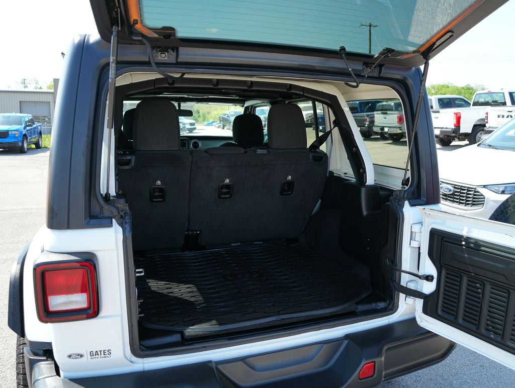 2021 Jeep Wrangler Unlimited Sahara