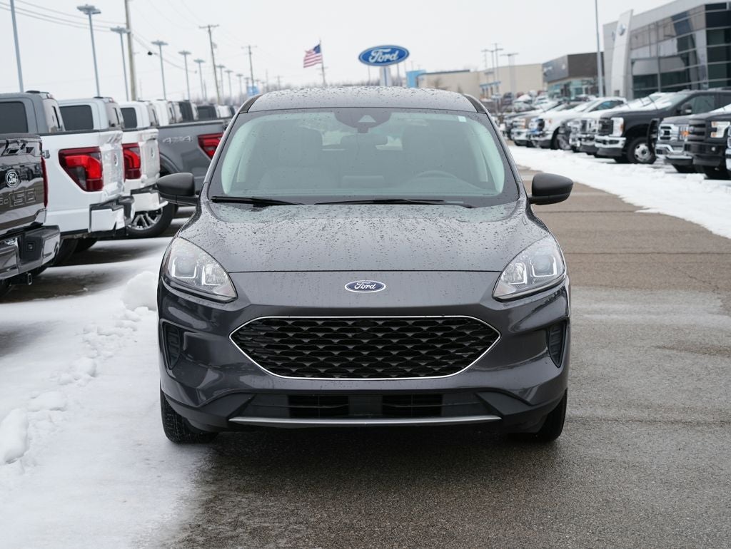 2022 Ford Escape Hybrid SE