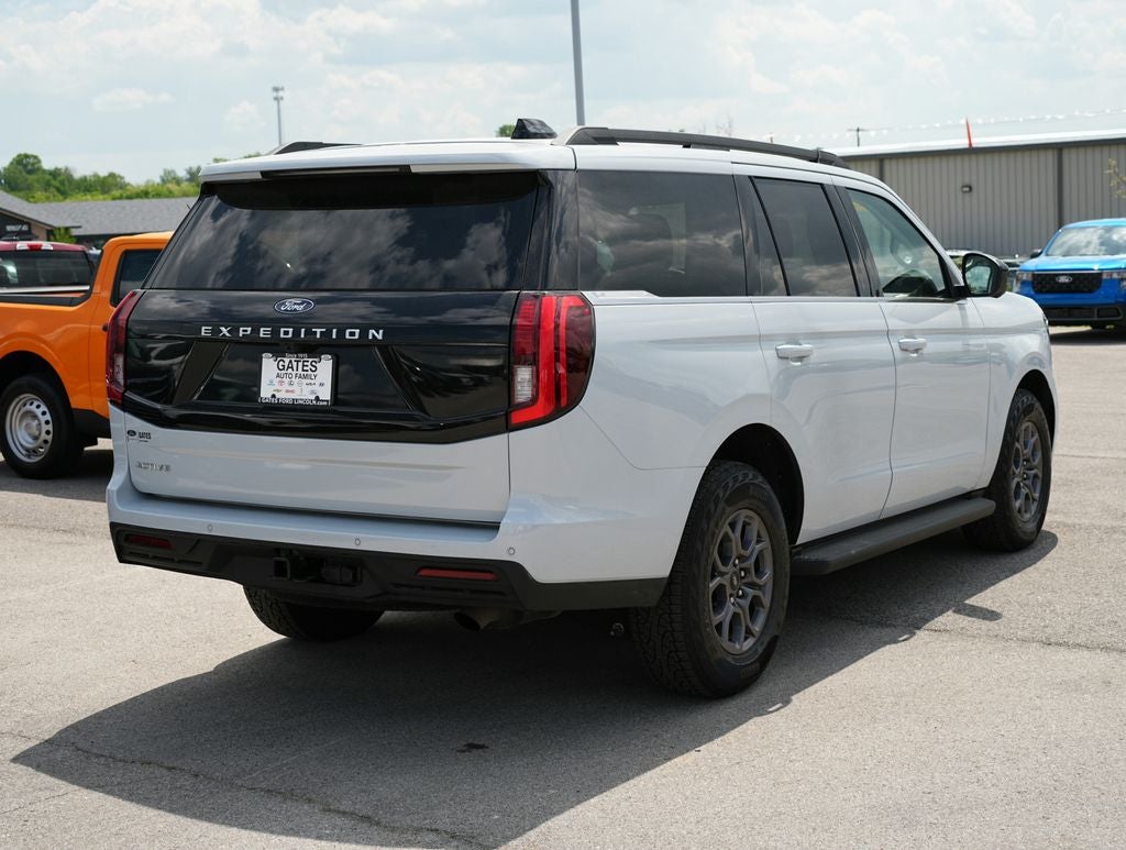 2025 Ford Expedition Active