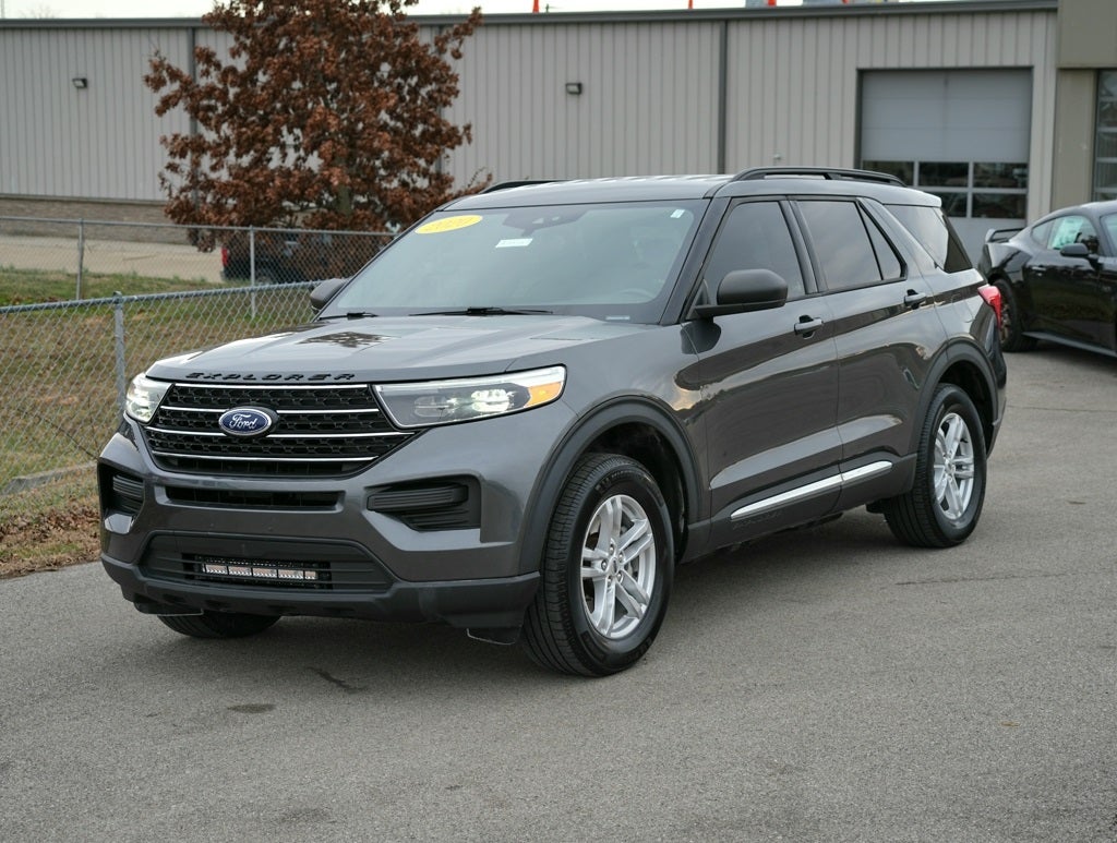 2020 Ford Explorer XLT ***BRANDED TITLE***