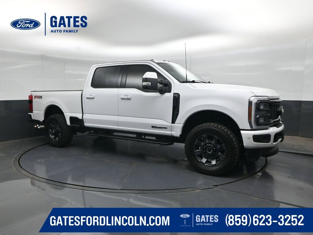 2023 Ford F-350SD Lariat