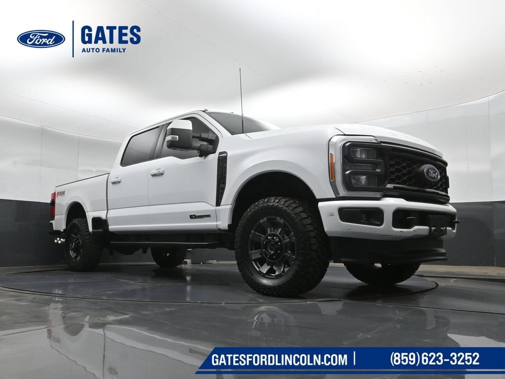 2023 Ford F-350SD Lariat