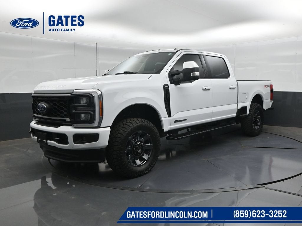 2023 Ford F-350SD Lariat