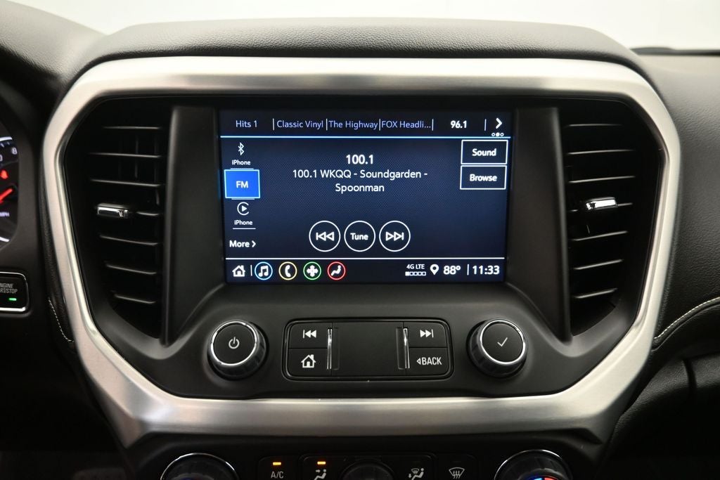 2023 GMC Acadia SLE