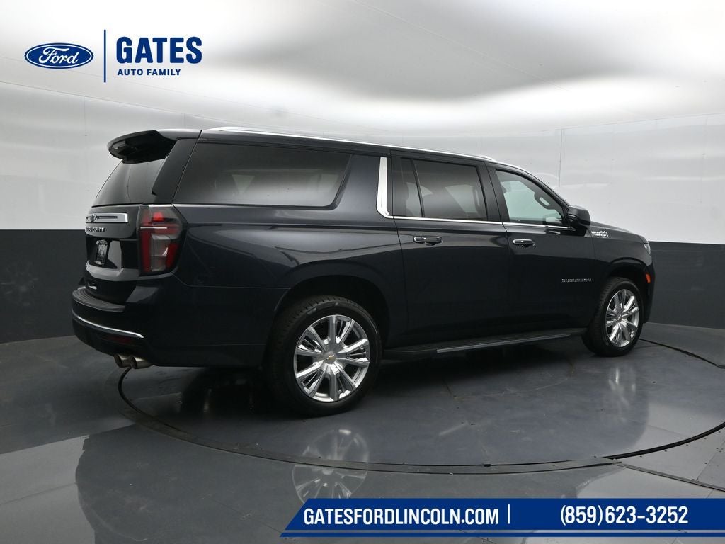 2022 Chevrolet Suburban High Country