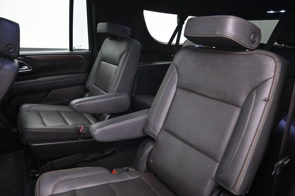 2022 Chevrolet Suburban High Country