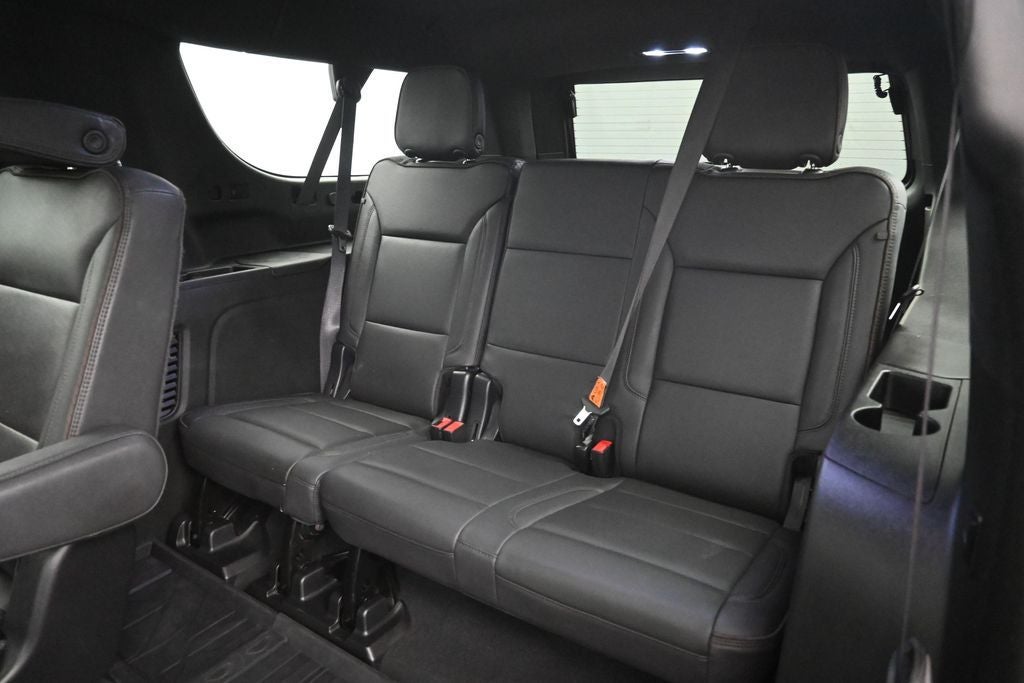 2022 Chevrolet Suburban High Country
