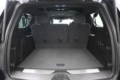 2022 Chevrolet Suburban High Country