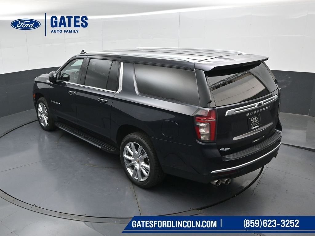 2022 Chevrolet Suburban High Country