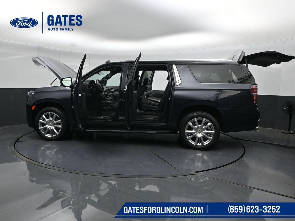 2022 Chevrolet Suburban High Country
