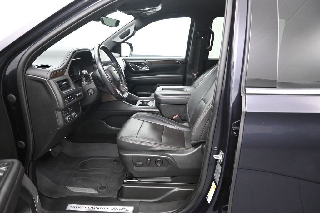 2022 Chevrolet Suburban High Country