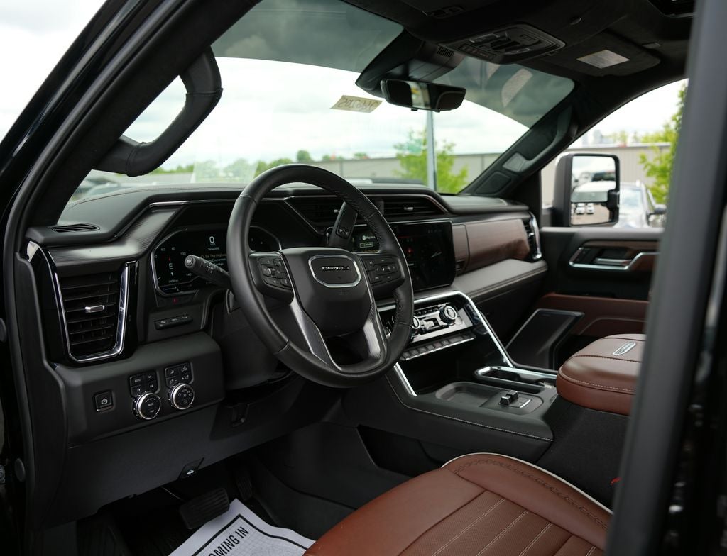 2025 GMC Sierra 2500HD Denali Ultimate