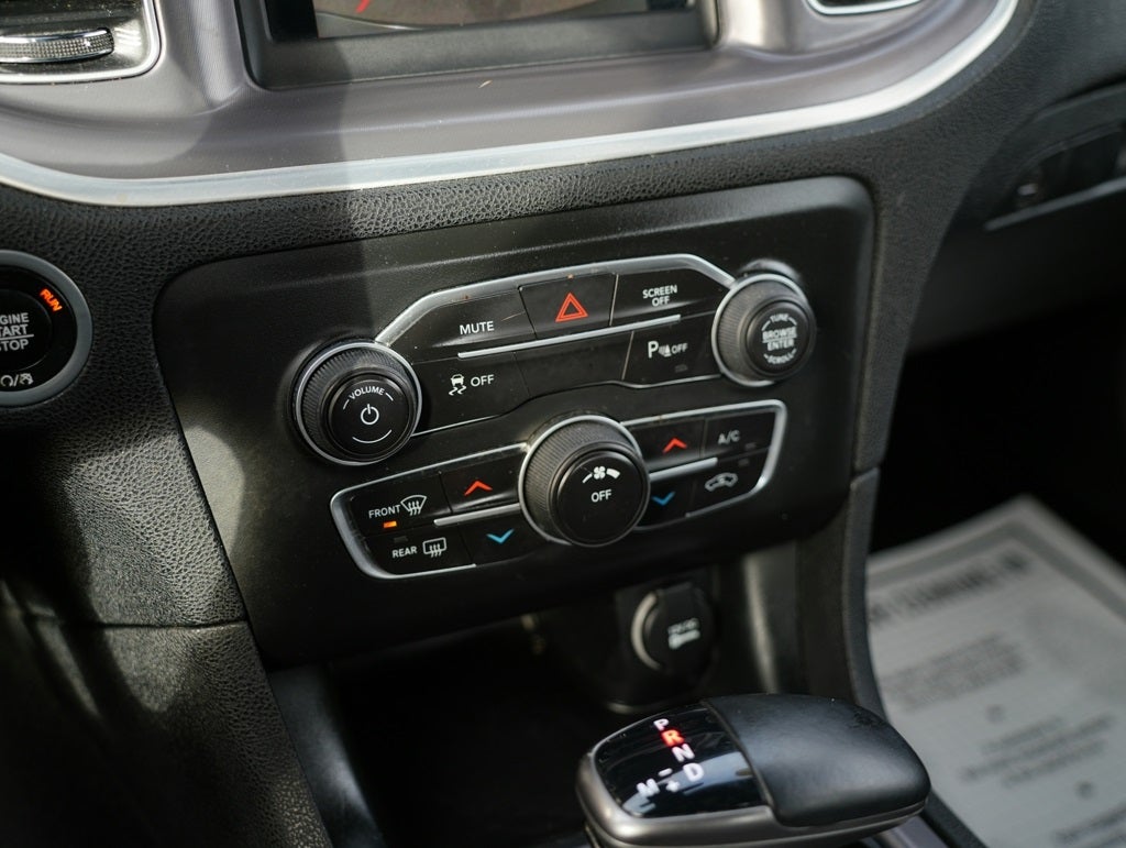 2019 Dodge Charger SXT