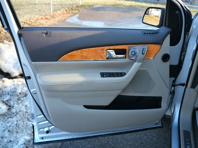 2013 Lincoln MKX Base