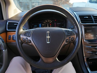 2013 Lincoln MKX Base