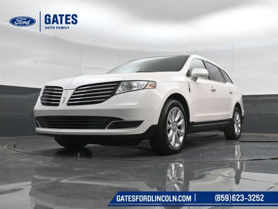2017 Lincoln MKT Base