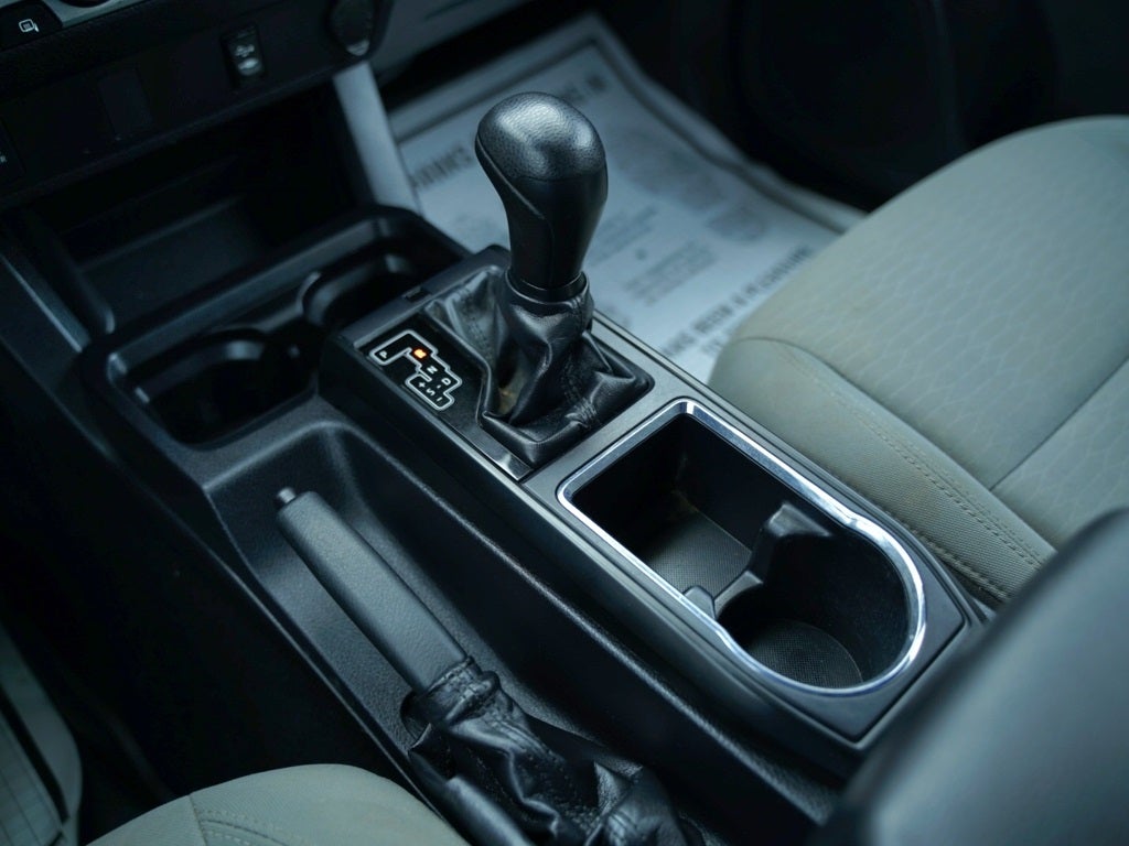 2019 Toyota Tacoma SR V6