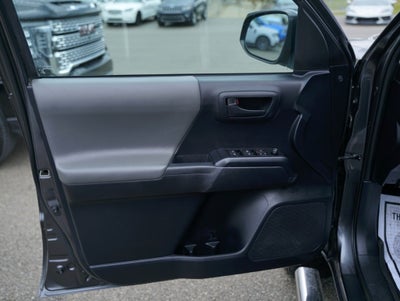 2019 Toyota Tacoma SR V6