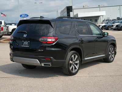 2023 Honda Pilot Elite