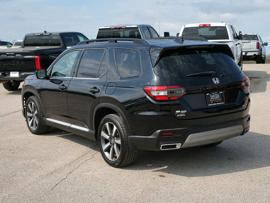 2023 Honda Pilot Elite