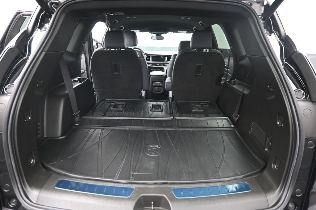 2022 Buick Enclave Essence