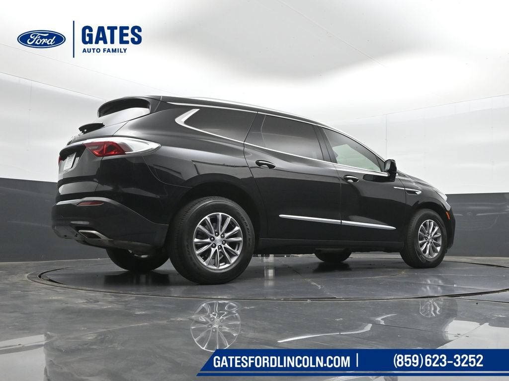 2022 Buick Enclave Essence