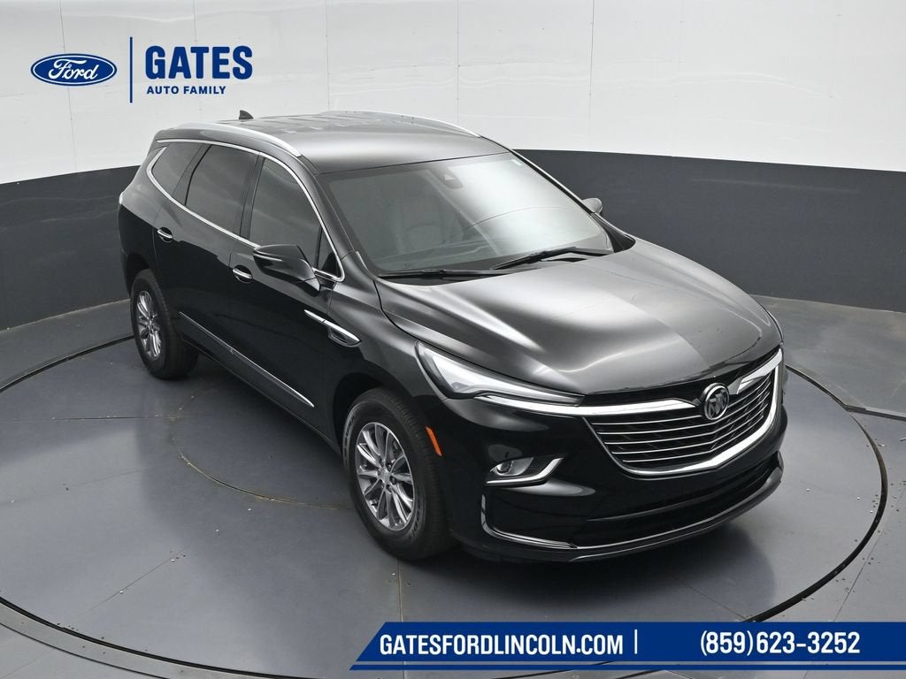 2022 Buick Enclave Essence
