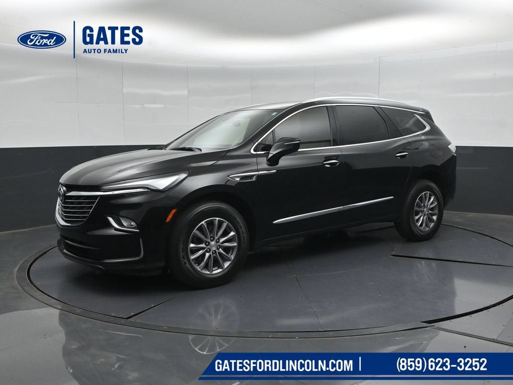 2022 Buick Enclave Essence