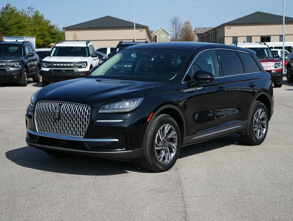 2023 Lincoln Corsair Standard