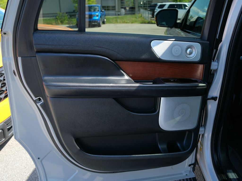 2020 Lincoln Navigator L Reserve