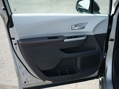 2021 Toyota Sienna XSE 7 Passenger
