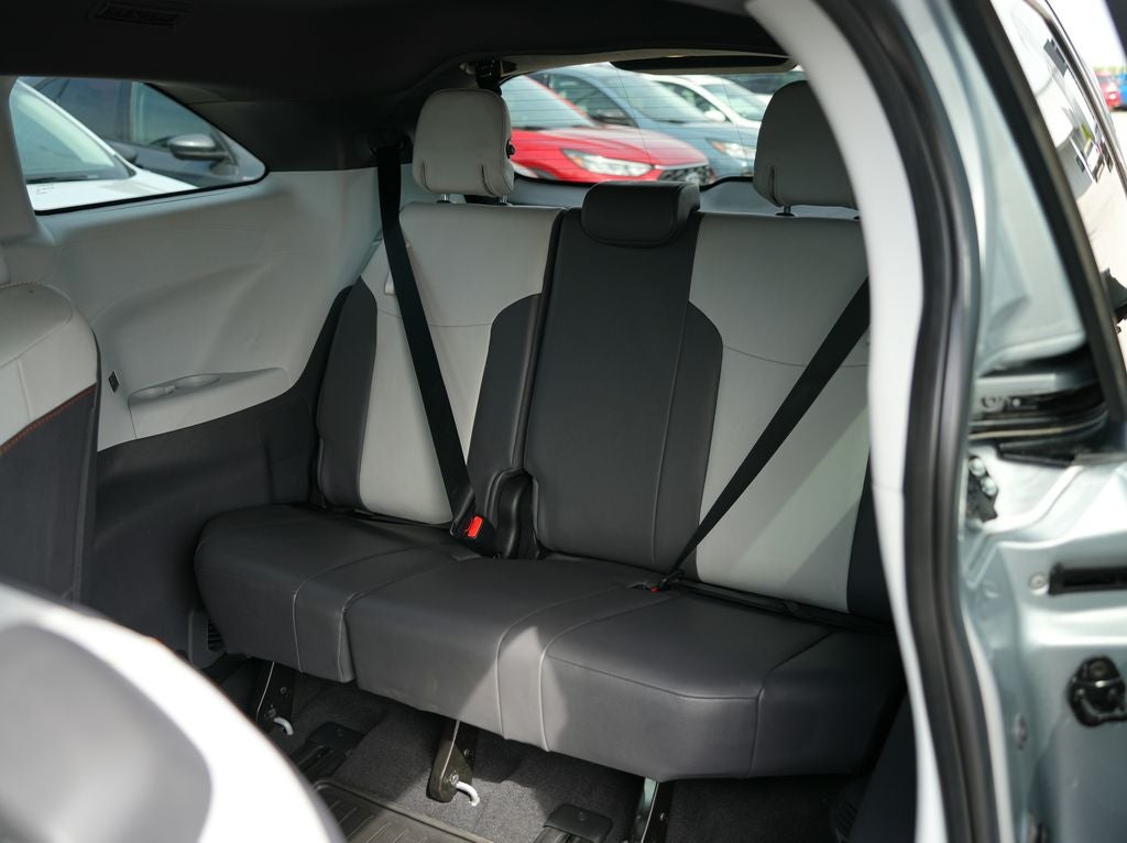 2021 Toyota Sienna XSE 7 Passenger