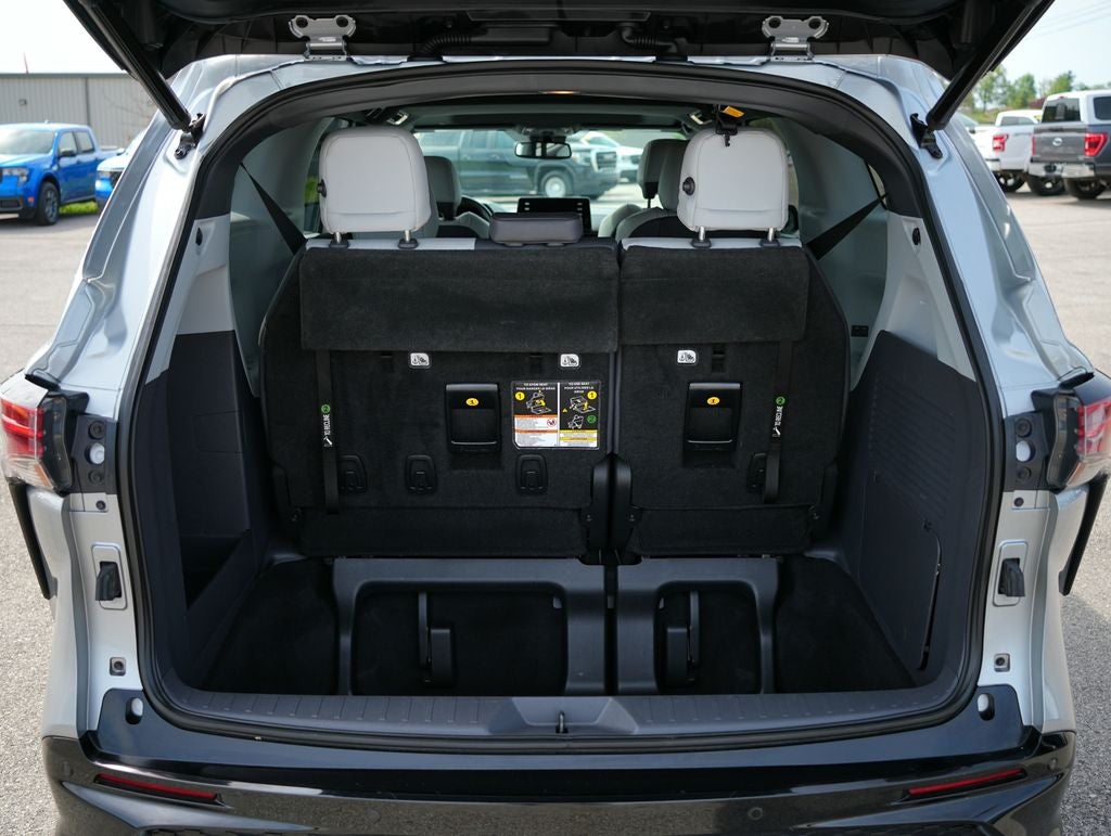 2021 Toyota Sienna XSE 7 Passenger