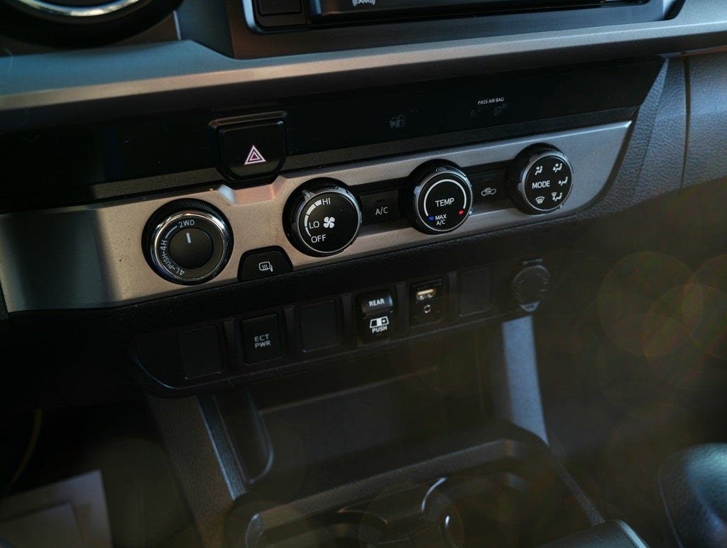 2019 Toyota Tacoma SR5 V6