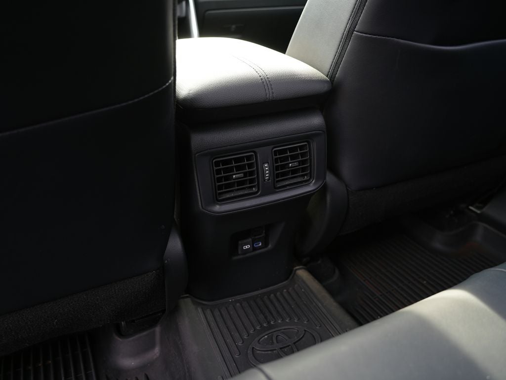 2022 Toyota RAV4 Hybrid XSE