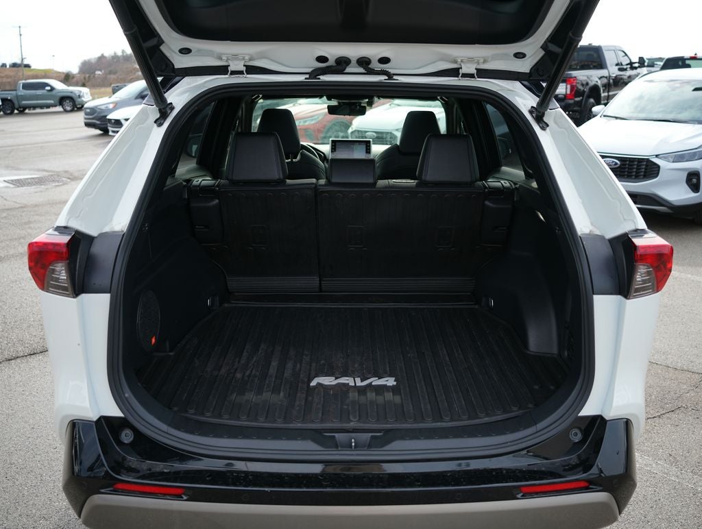 2022 Toyota RAV4 Hybrid XSE