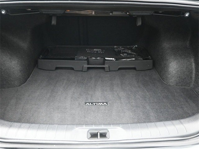 2023 Nissan Altima 2.0 SR