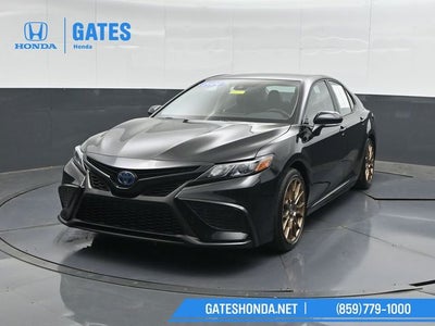 2024 Toyota Camry Hybrid SE