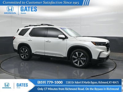 2023 Honda Pilot Touring