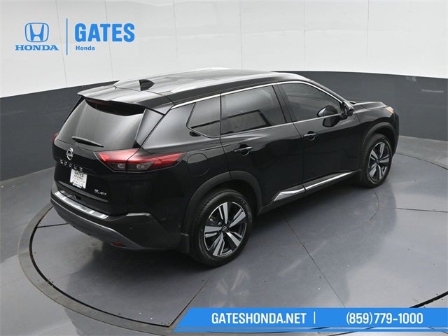 2022 Nissan Rogue SL