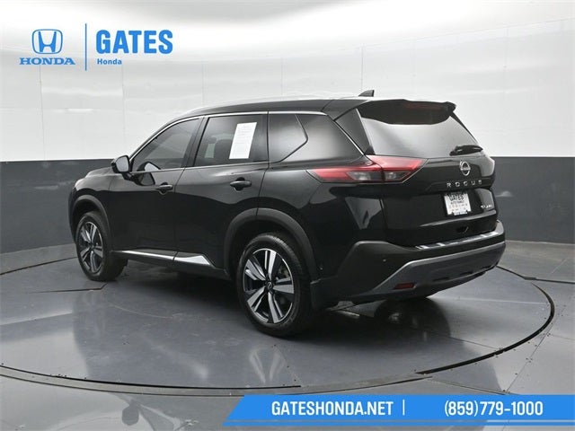 2022 Nissan Rogue SL