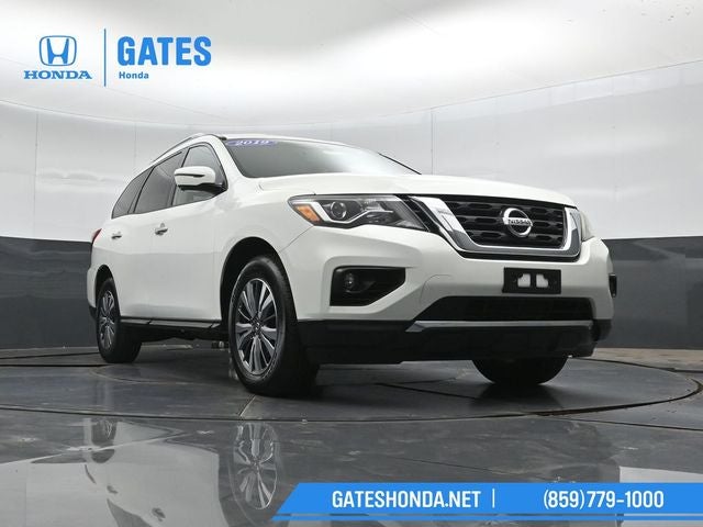 2019 Nissan Pathfinder SL