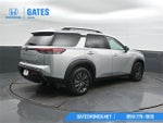 2023 Nissan Pathfinder SV