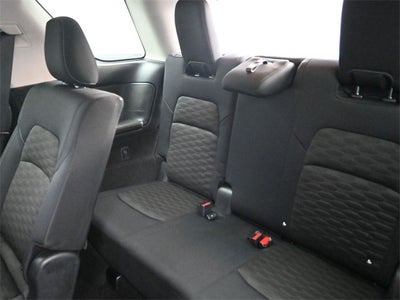 2023 Nissan Pathfinder SV