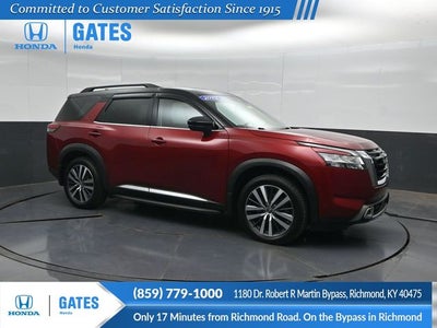 2022 Nissan Pathfinder Platinum