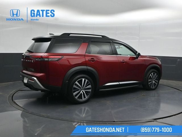 2022 Nissan Pathfinder Platinum