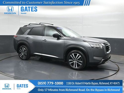 2023 Nissan Pathfinder Platinum