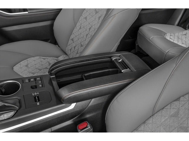 2023 Toyota Highlander Hybrid Bronze Edition
