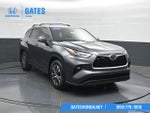 2020 Toyota Highlander Hybrid XLE
